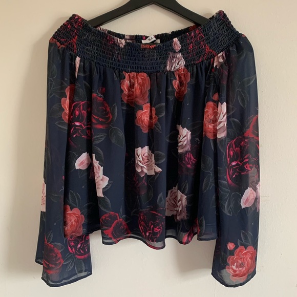 NA-KD Off-Shoulder Floral Top - Picture 1 of 3